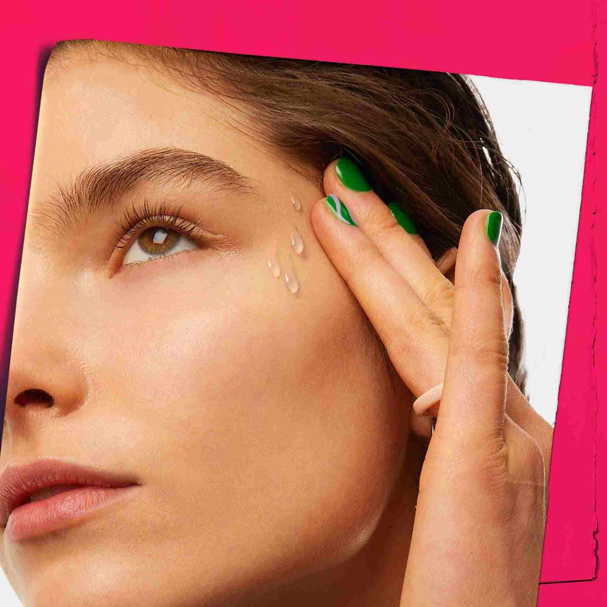 Ultra Pure 9.8% Glycolic Acid Serum appliceras på huden.