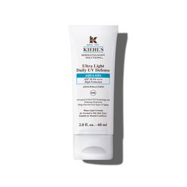 En 30 ml tub med Kiehl's Ultra Light Daily UV Defense Aqua Gel mot en vit bakgrund.