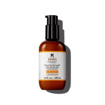 En 75 ml flaska med Kiehl's Powerful-Strength Line-Reducing Concentrate mot en vit bakgrund.