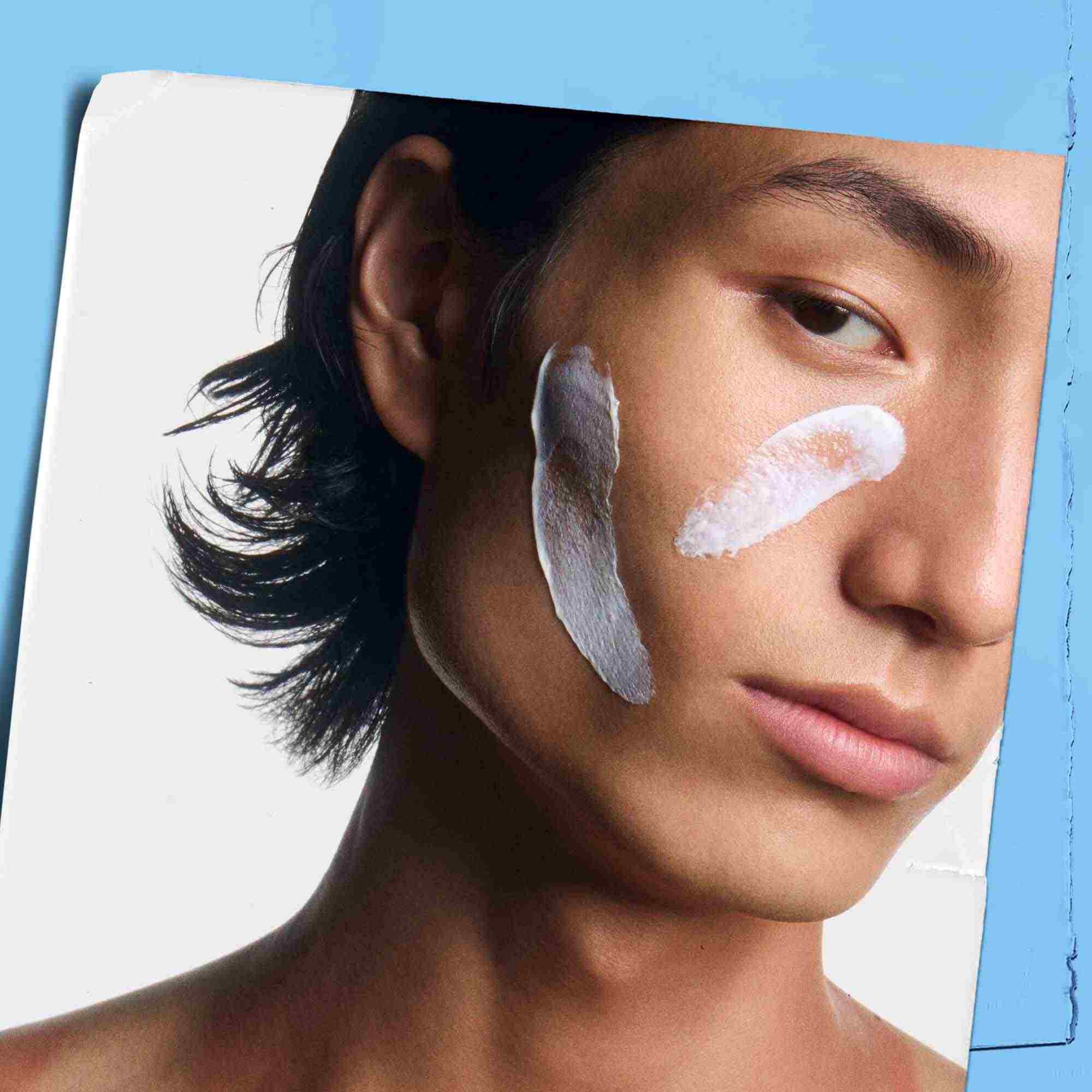 Ultra Facial Cream SPF 30 applicerad på en modells ansikte.