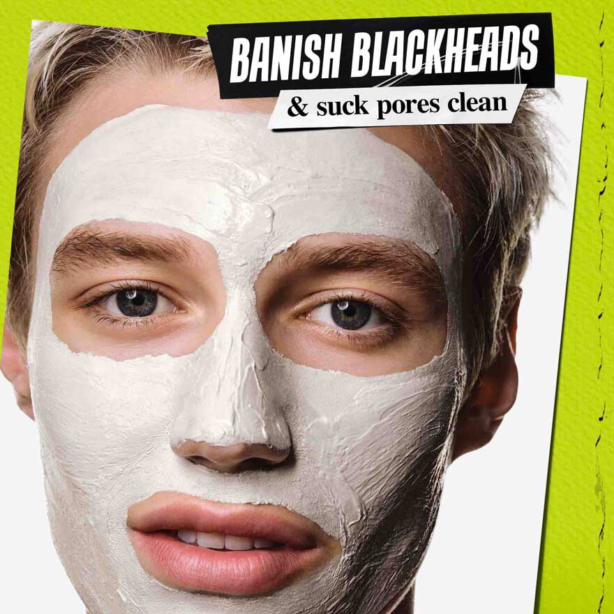 Modell med Kiehl's Rare Earth Cleansing Masque i ansiktet – rengor porerna på bara 10 minuter